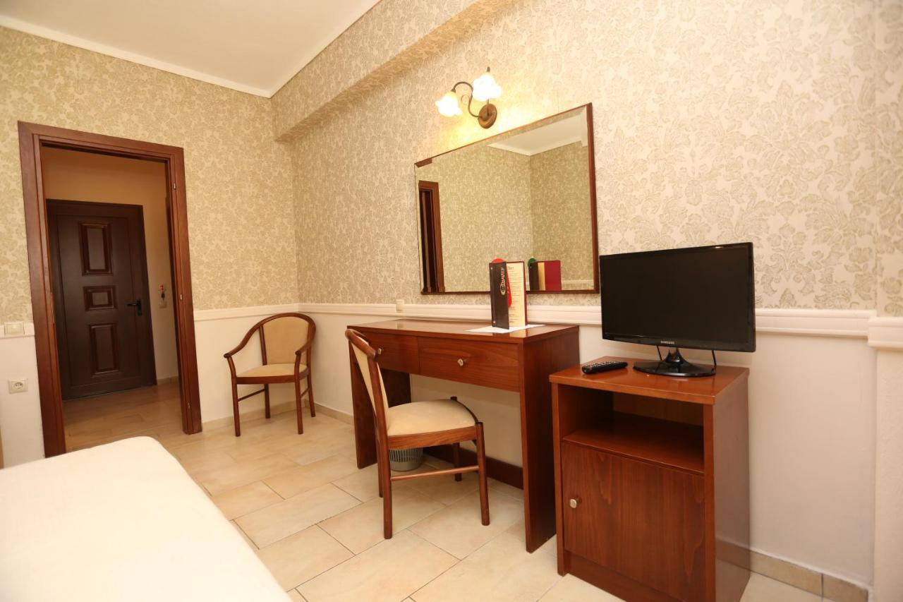 Country Inn Kallithea  Exterior foto